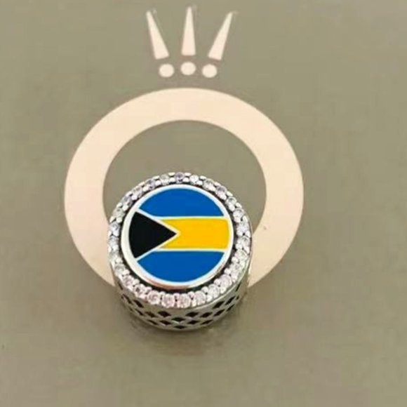 Pandora Bahamas Flag Exclusive Charm - Picture 1 of 3